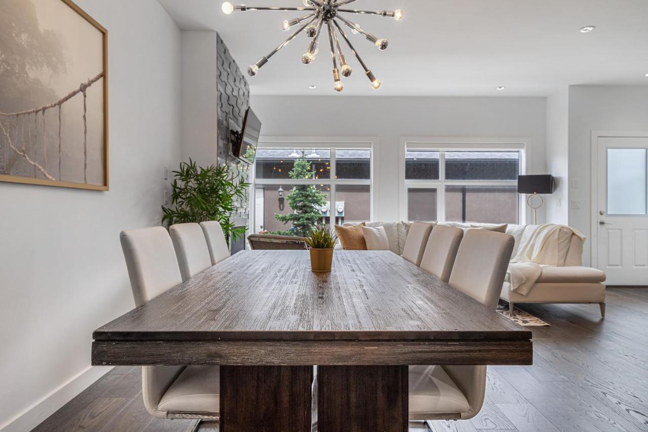 Contemporary Luxury 4 Bedroom House Near Downtown YYC Exterior foto