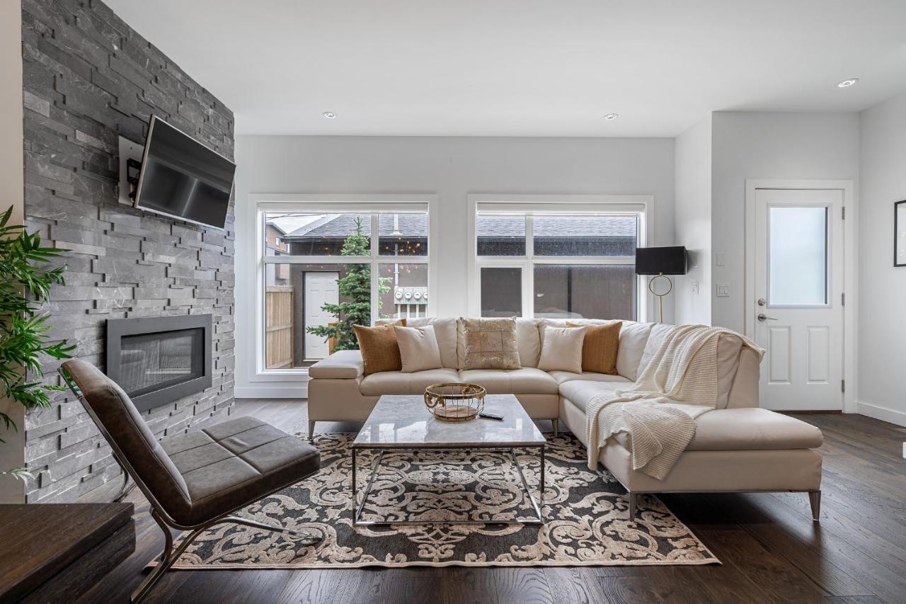 Contemporary Luxury 4 Bedroom House Near Downtown YYC Exterior foto